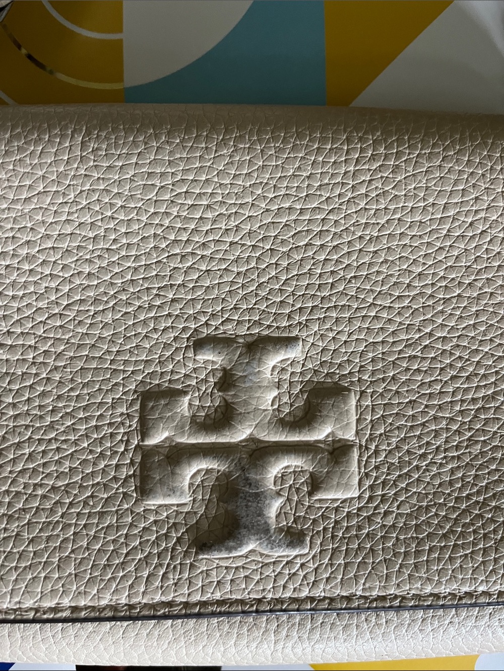 Tory Burch Cream Pebbled Leather Crossbody with Logo - Picture 2 of 5